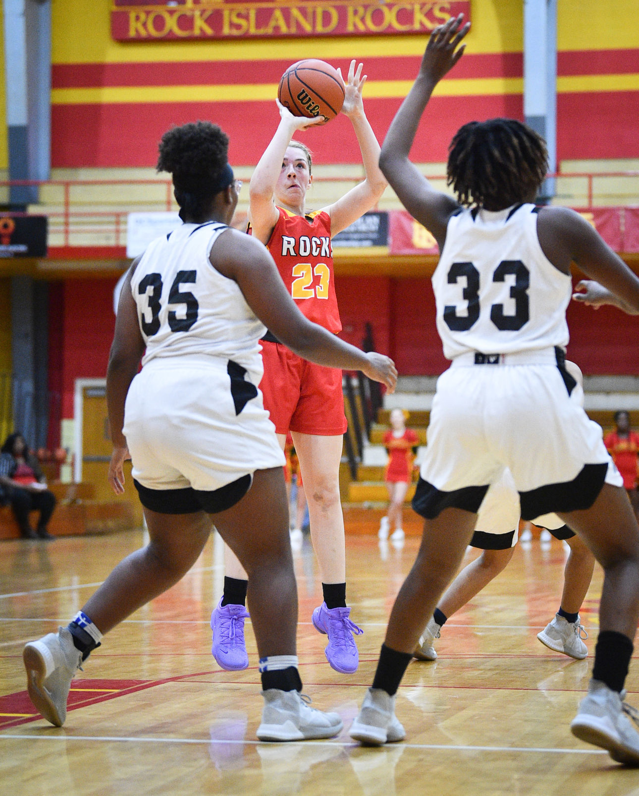 113019-mda-spt-rocky-hoops-049a.jpg